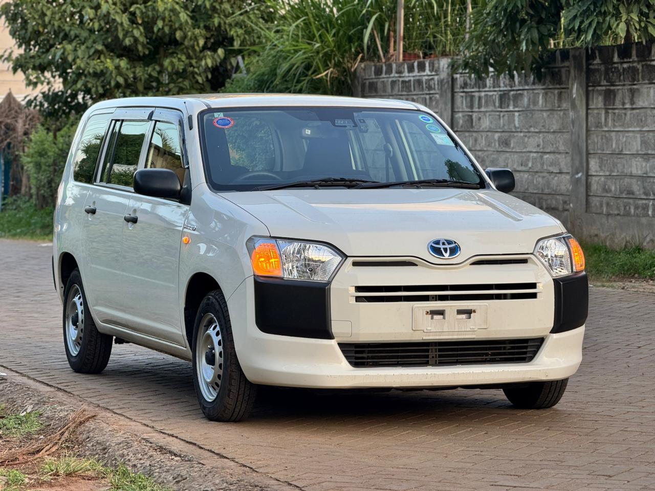 TOYOTA PROBOX HYBRID