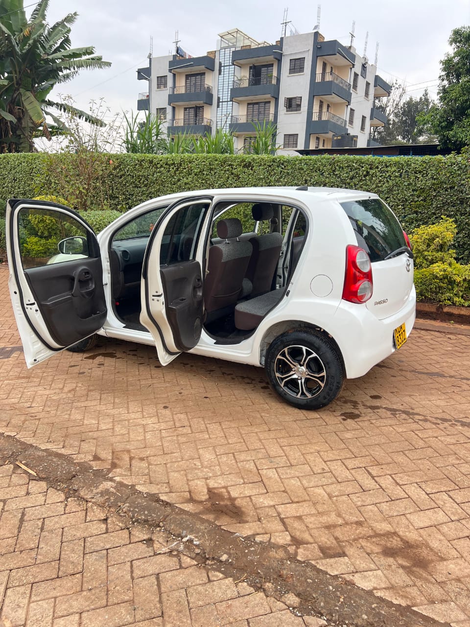 TOYOTA PASSO