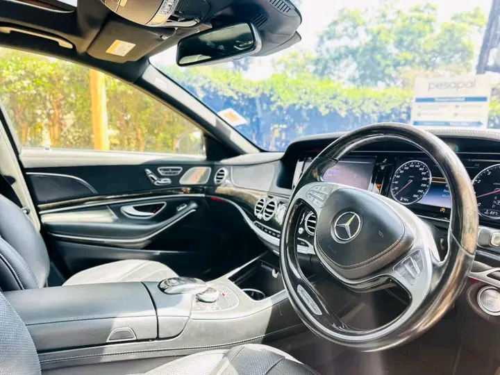 MERCEDES BENZ S550 2016