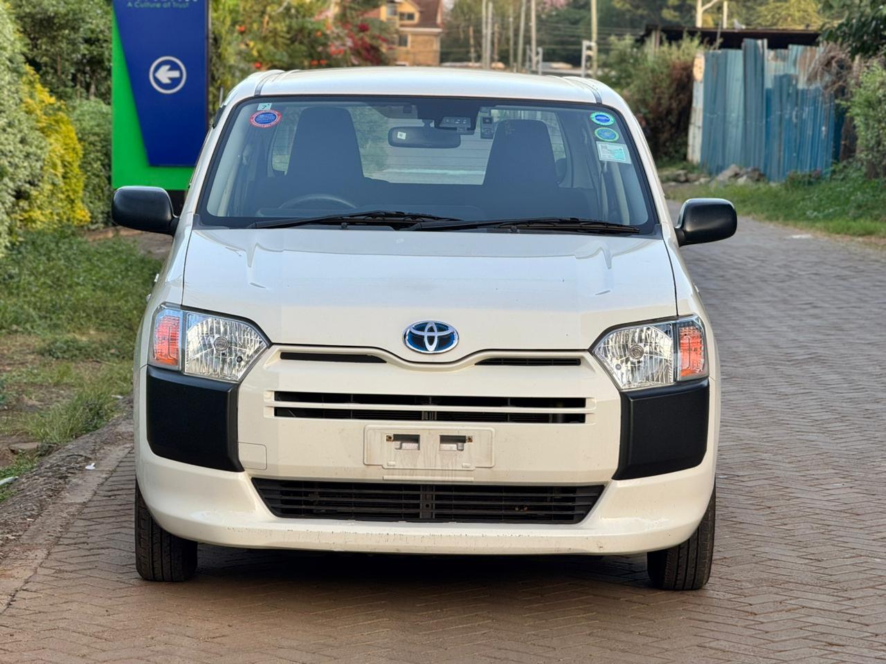 TOYOTA PROBOX HYBRID