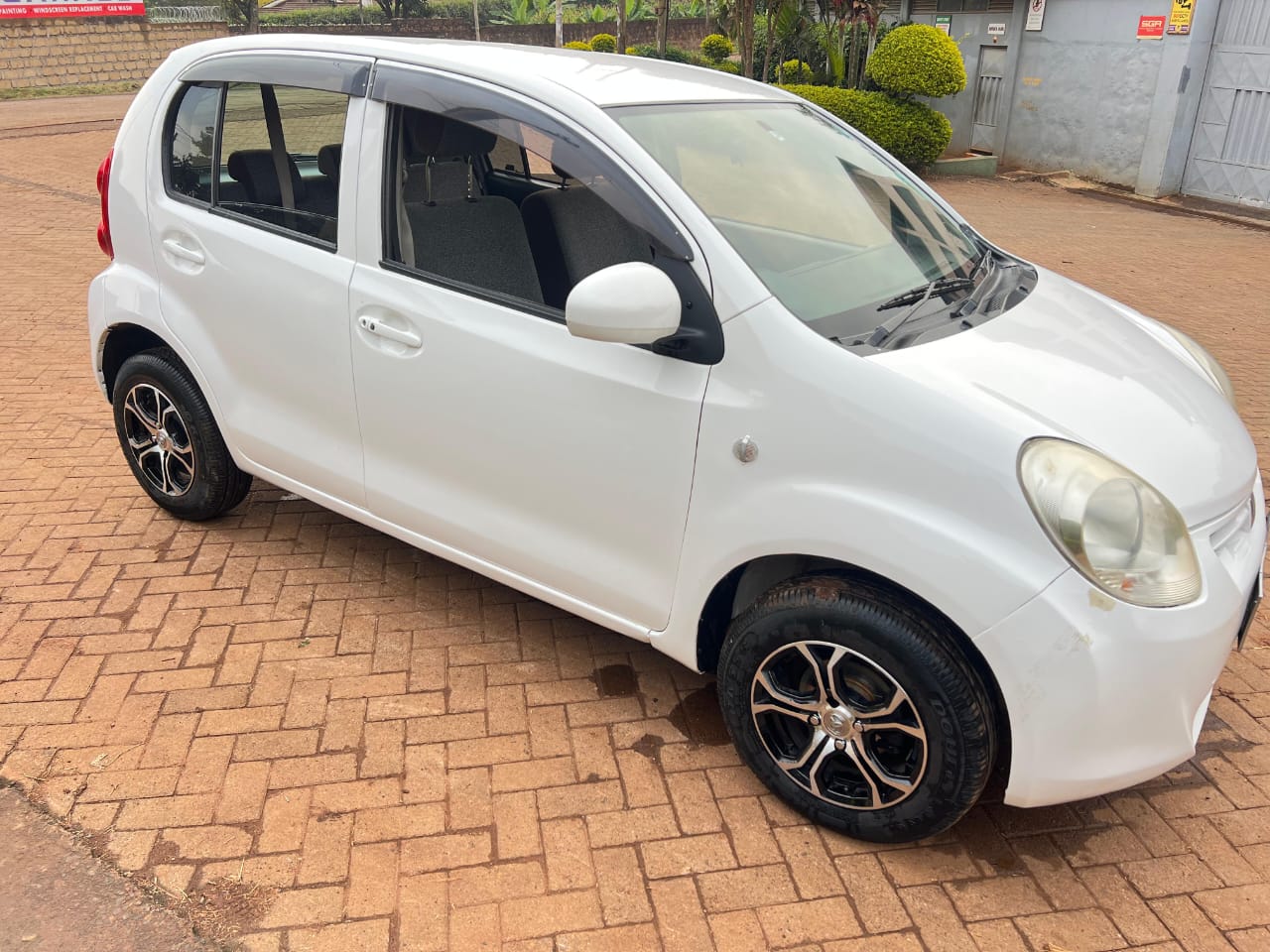 TOYOTA PASSO