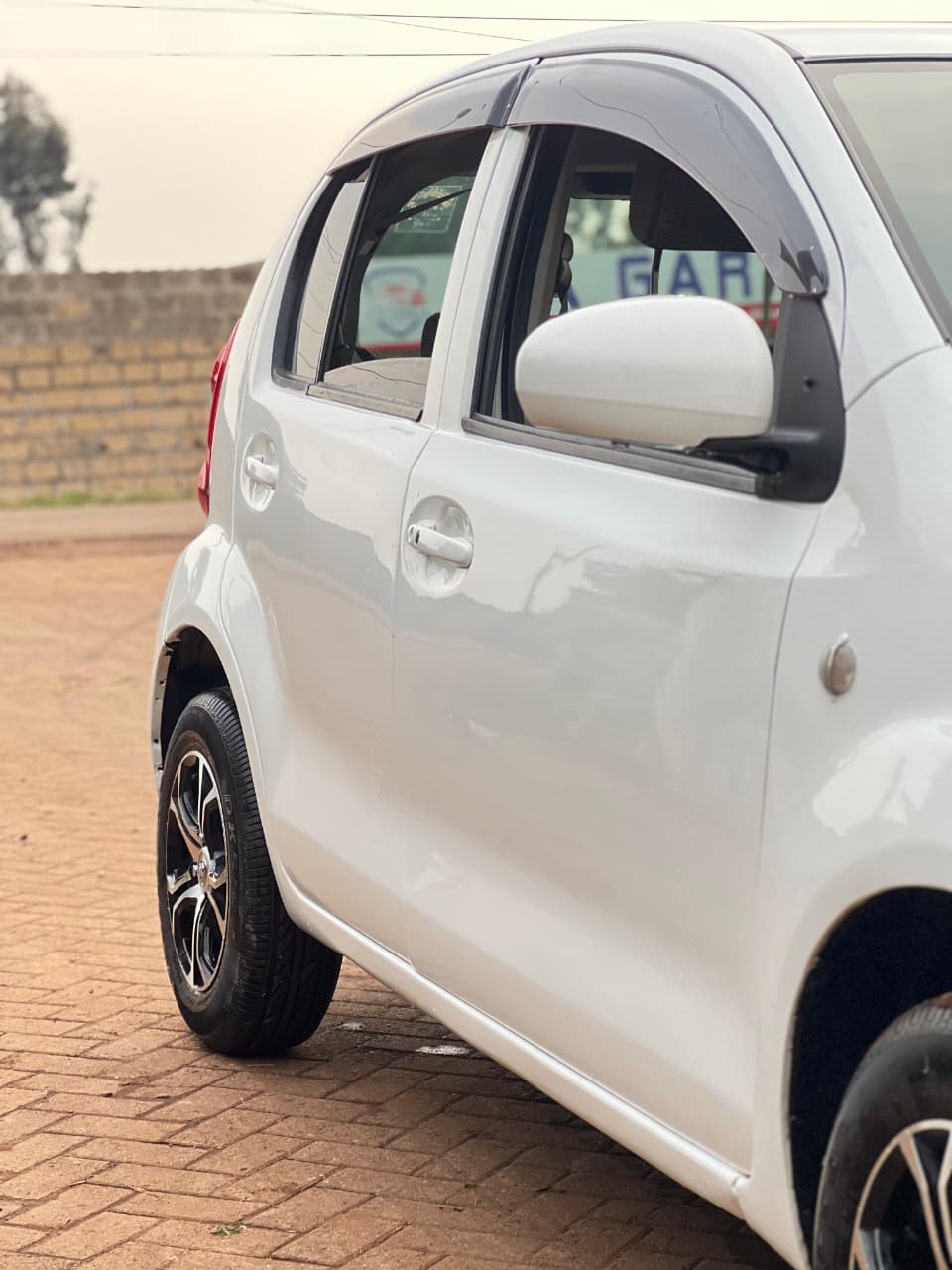 TOYOTA PASSO