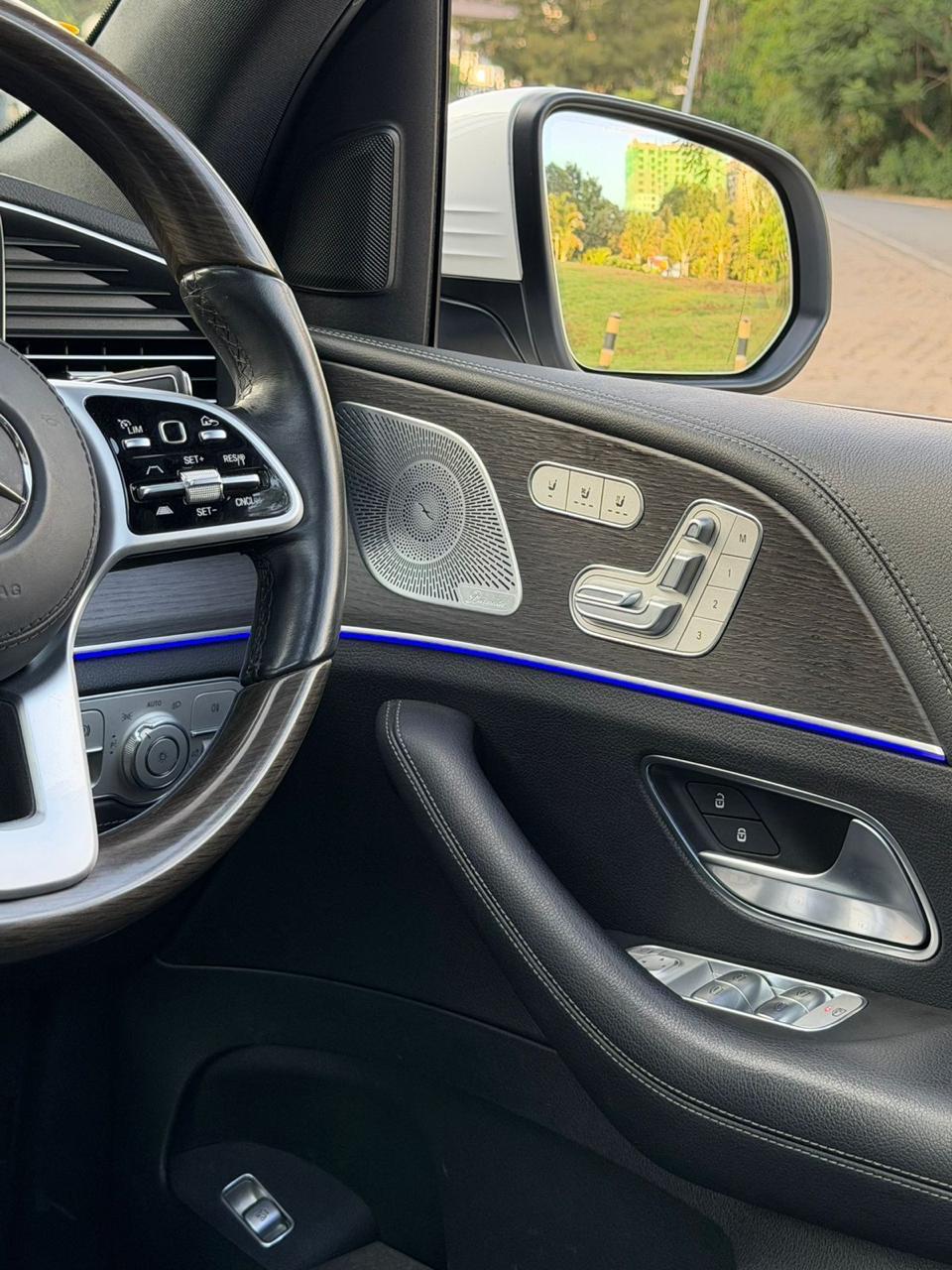 MERCEDES BENZ GLS400D  AMG 2020